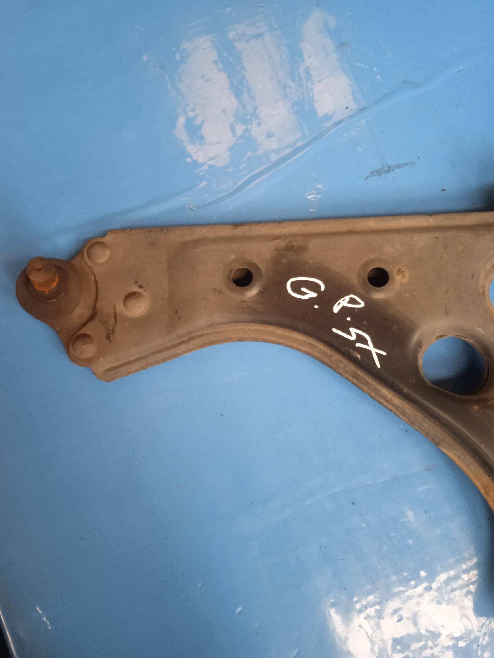 Braccio oscillante sosp. ant. sx.